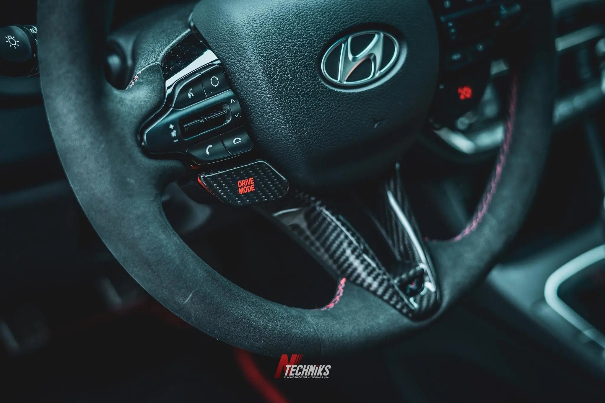 CARBON PARTS INTERIEUR FLOW DOWN®