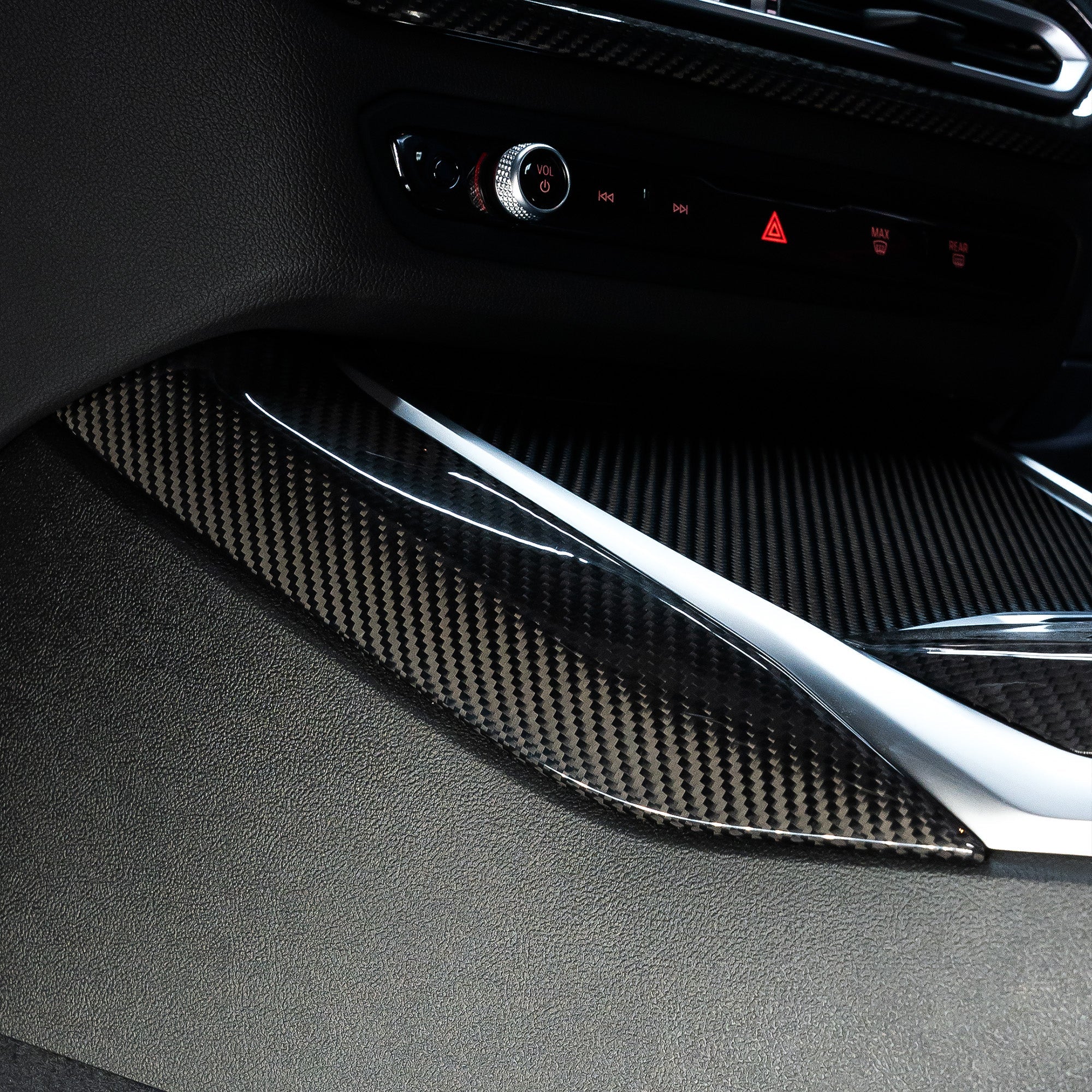Carbon Seitenblenden Mittelkonsole für BMW M2/M3/M4 (G80/G82/G87/G20/G42)   FLOW DOWN®