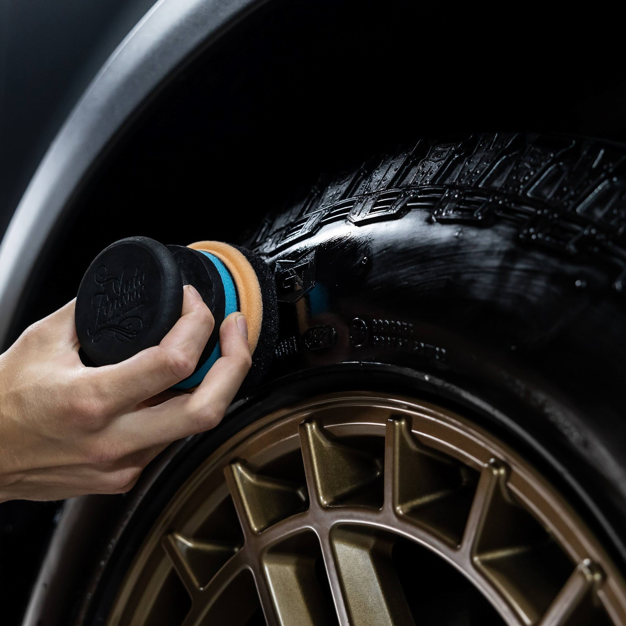 Gloss   Auto Finesse