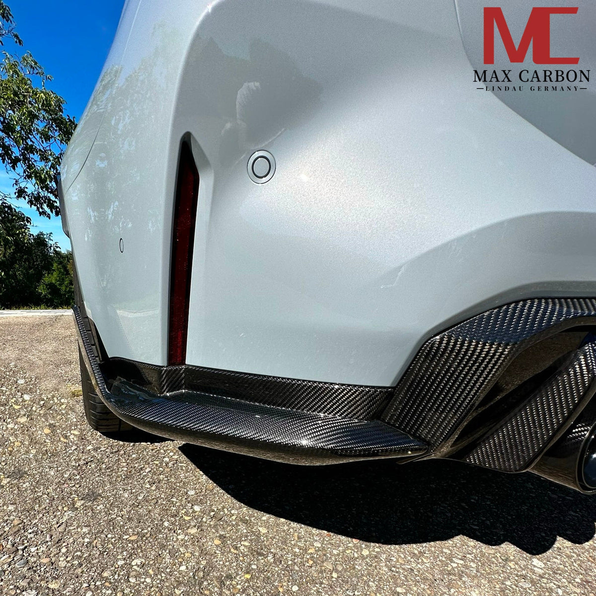Dry Carbon Heckdiffusor Leiste für BMW M3 G80 G81 / M4 G82 G83 inkl. LCI mit Teiletypgenehmigung (TTG)   Max Carbon