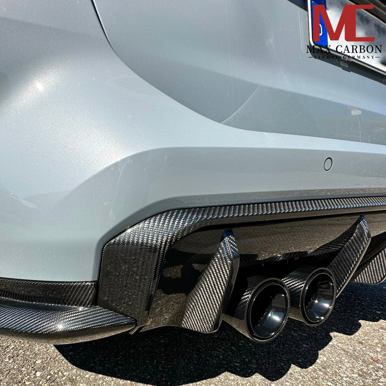Dry Carbon Heckdiffusor Leiste für BMW M3 G80 G81 / M4 G82 G83 inkl. LCI mit Teiletypgenehmigung (TTG)   Max Carbon