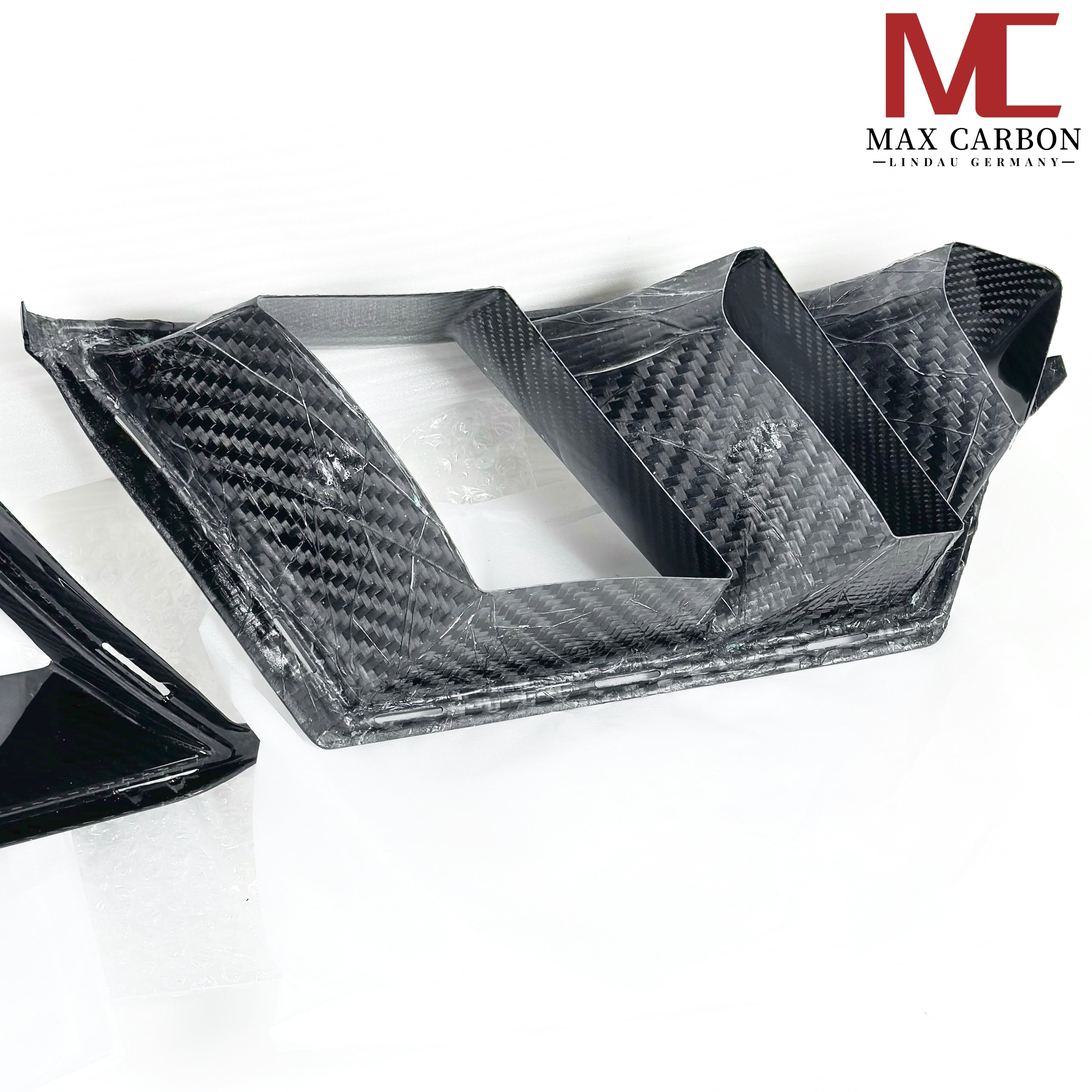 Dry Carbon Lufteinlässe Front für BMW M3 G80 G81 / M4 G82 G83 - VR   Max Carbon