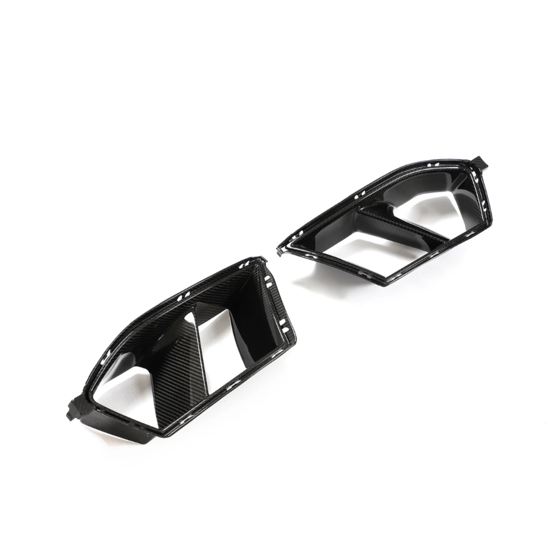 Lufteinlässe aus PrePreg Carbon für BMW M3/M4 (G80/G81/G82/G83)   FLOW DOWN®