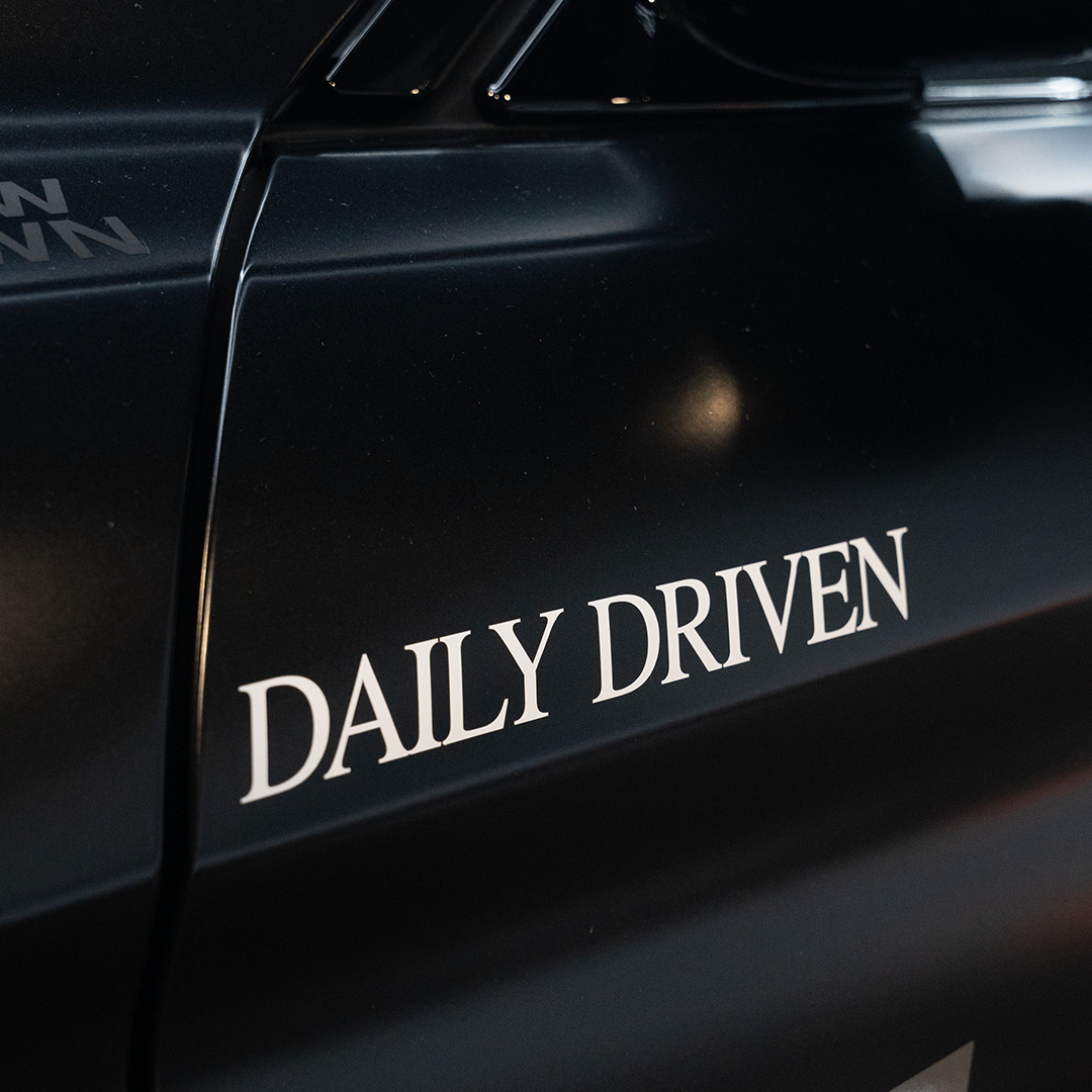 DAILY DRIVEN STICKER   FLOW DOWN®