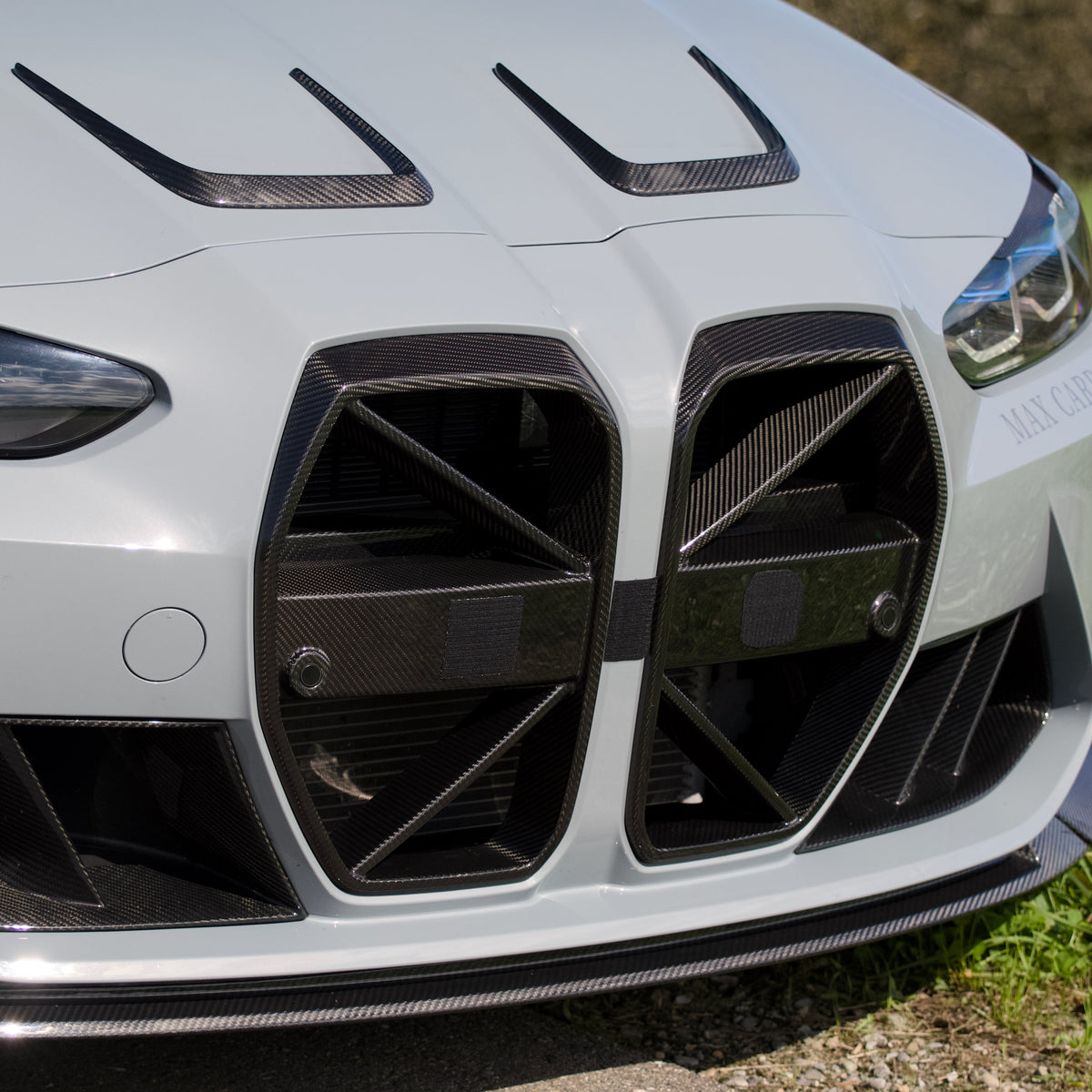 Dry Carbon MAX CARBON Design Kühlergrill Nieren für BMW M3 G80 G81 / M4 G82 G83 CSL Eintragungsfrei   Max Carbon