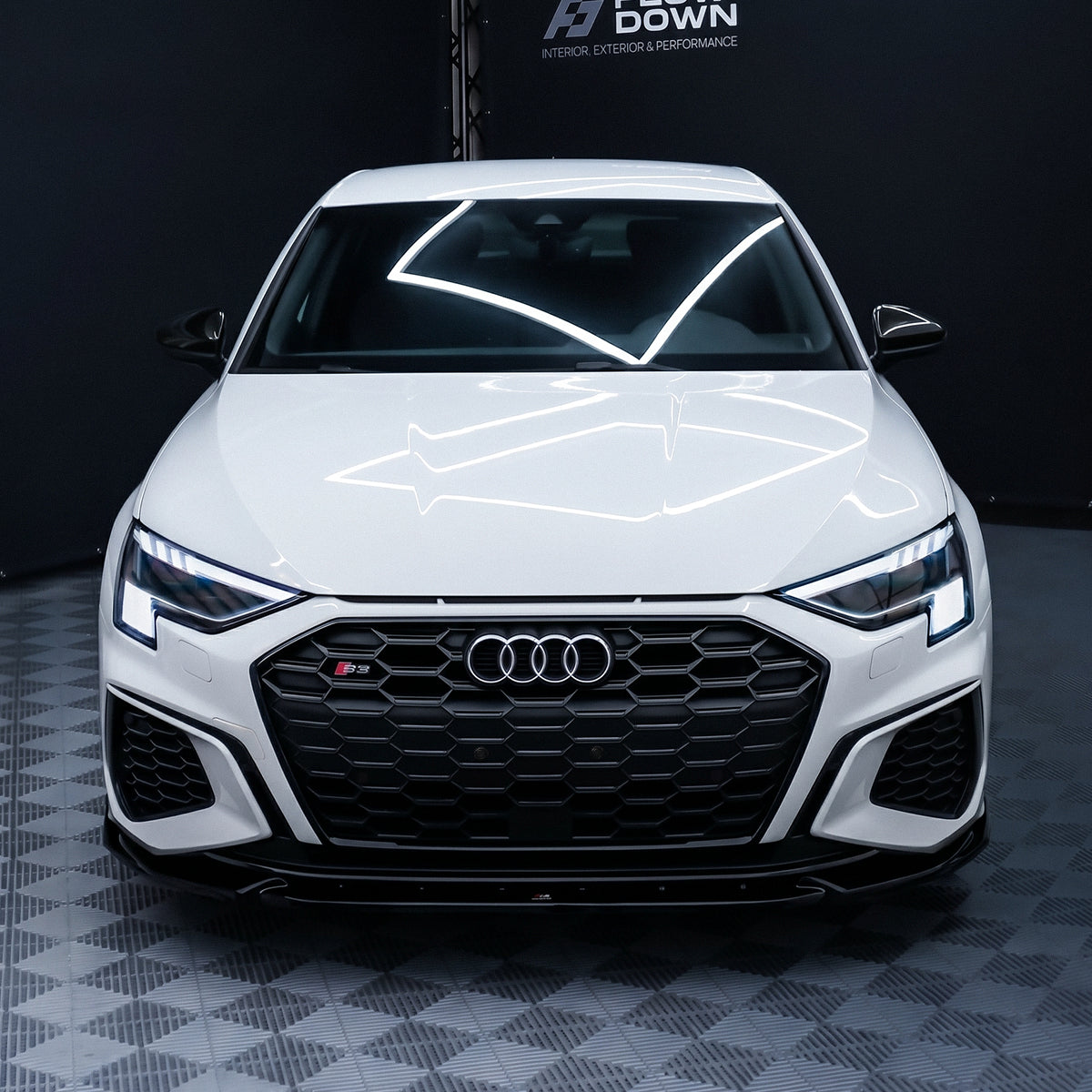 Magnet Kennzeichenhalter passend für Audi S3 8Y   FLOW DOWN®