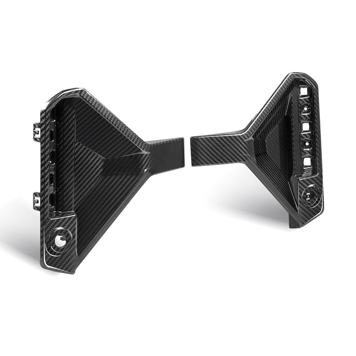 Heck Einsätze aus PrePreg Carbon für BMW M2 G87   FLOW DOWN®