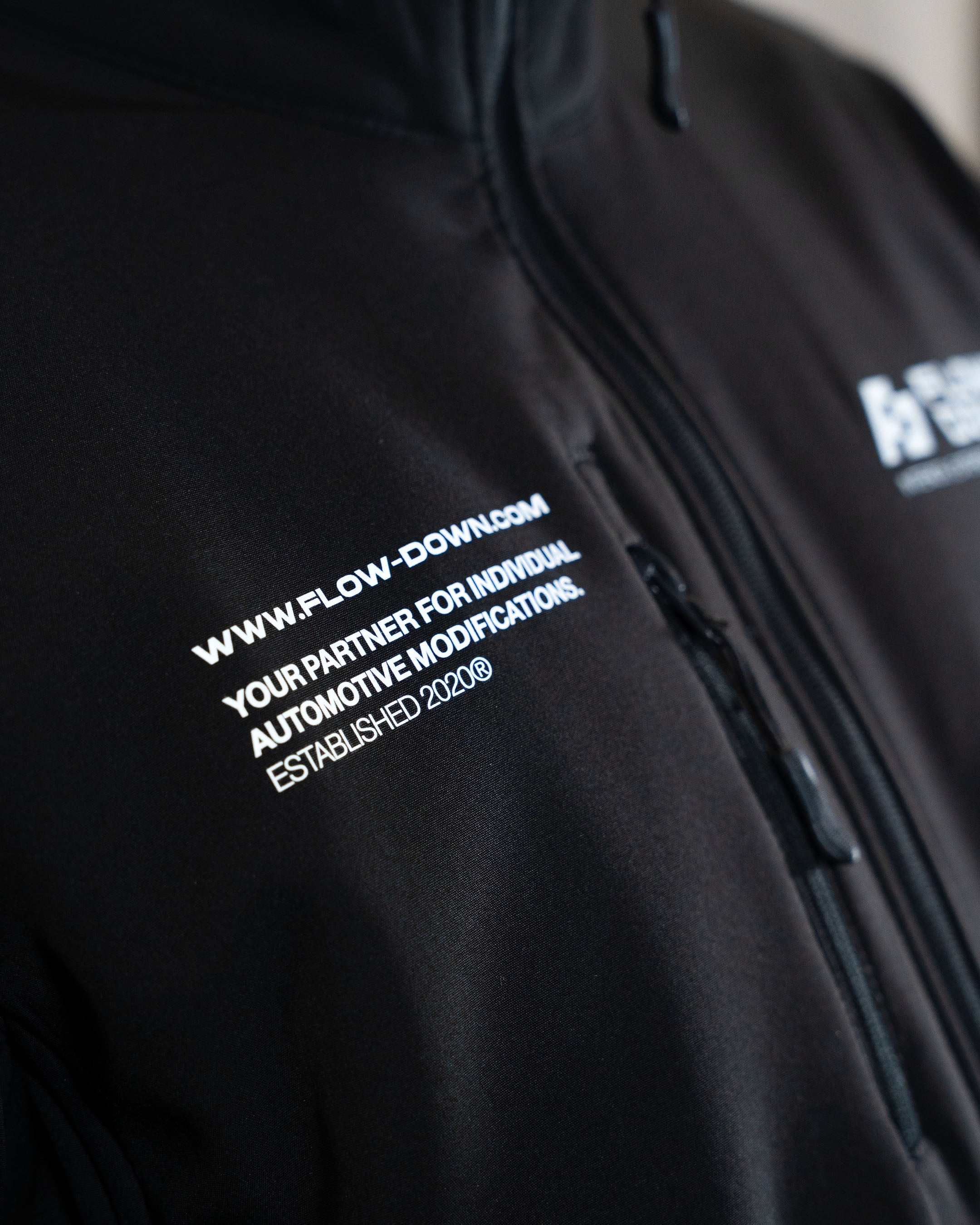 FLOW DOWN® Pitlane Softshell Jacket   FLOW DOWN®