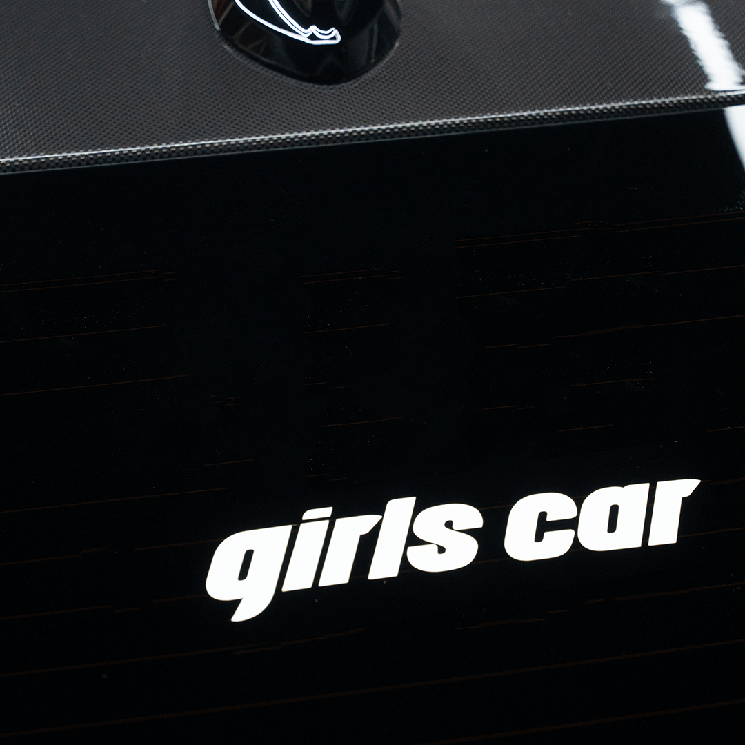 GIRLS CAR STICKER   FLOW DOWN®
