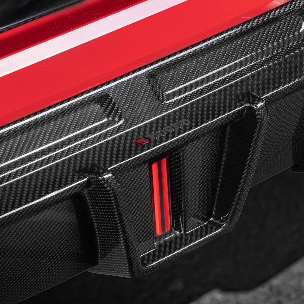 Heckdiffusor mit LED Bremslicht passend für BMW X6M F96   Sooqoo