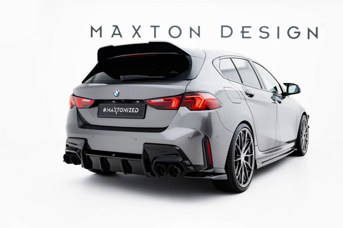 Heck Ansatz Diffusor für BMW M135i F70   Maxton Design