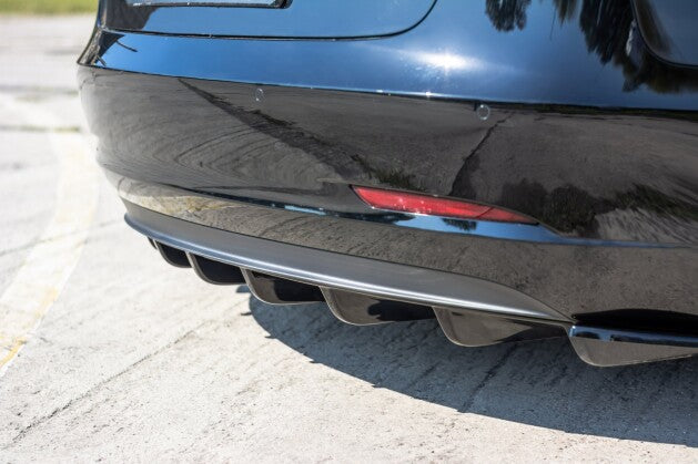 Heck Ansatz Diffusor für Tesla Model 3   Maxton Design