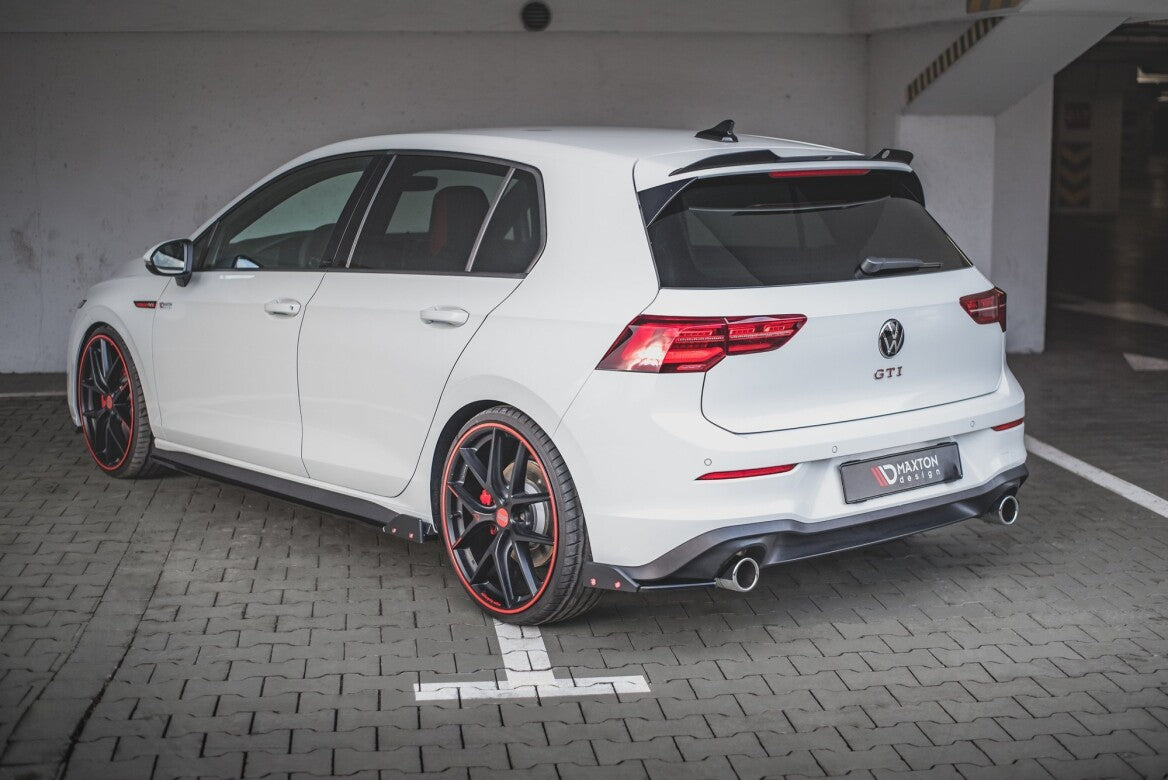 Heck Ansatz Flaps Diffusor +Flaps V.2 für VW Golf 8 GTI   Maxton Design