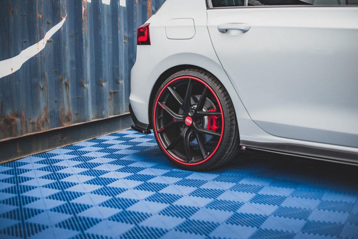 Heck Ansatz Flaps Diffusor für VW Golf 8 GTI   Maxton Design