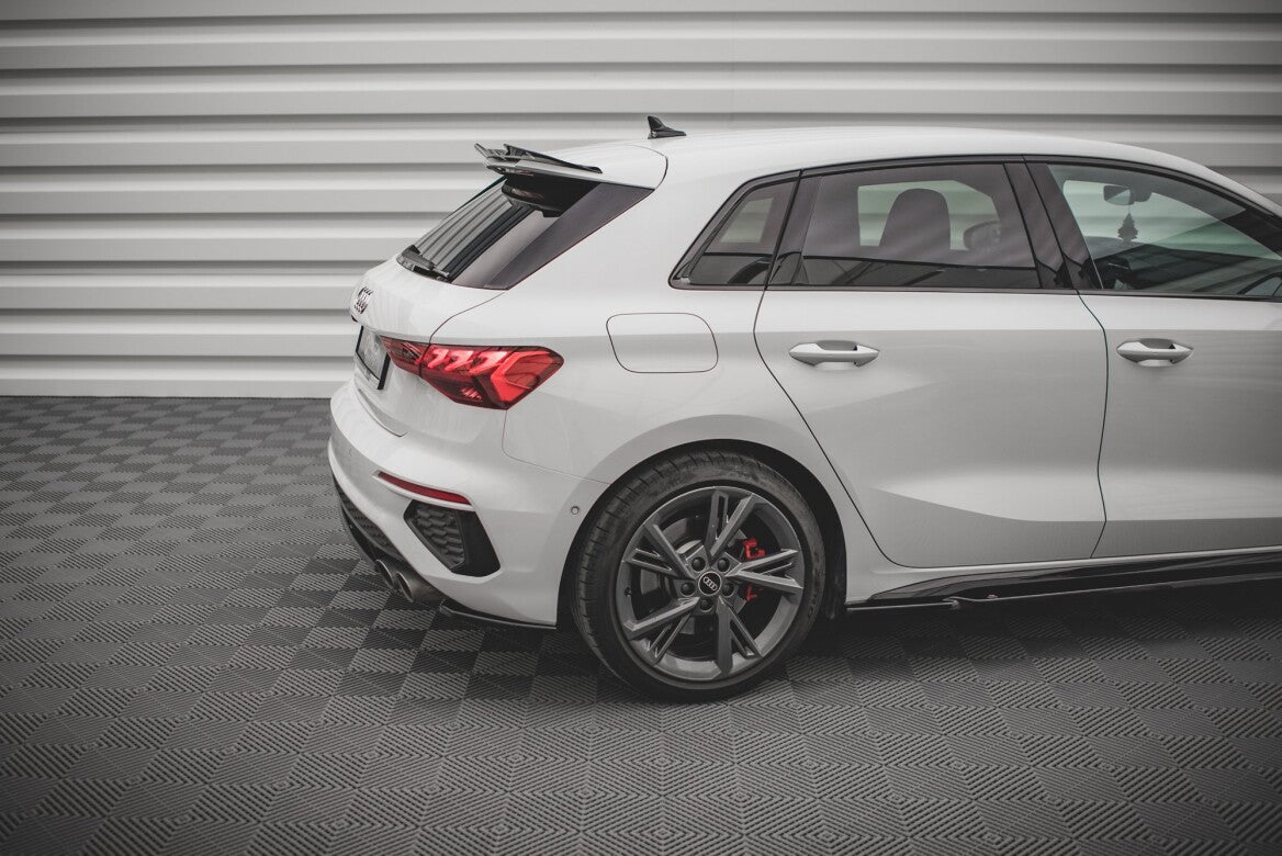 Heck Ansatz Flaps Diffusor V.1 für Audi S3 8Y   Maxton Design