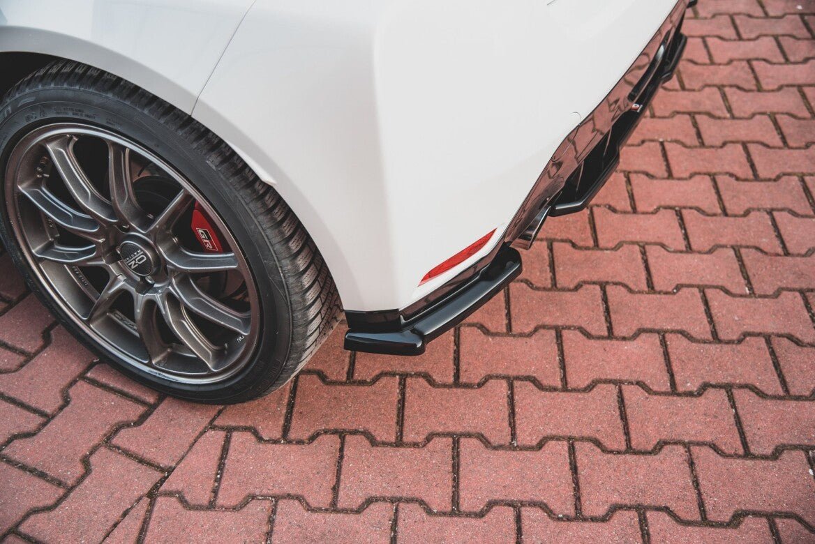 Heck Ansatz Flaps Diffusor V.1 für Toyota GR Yaris   Maxton Design