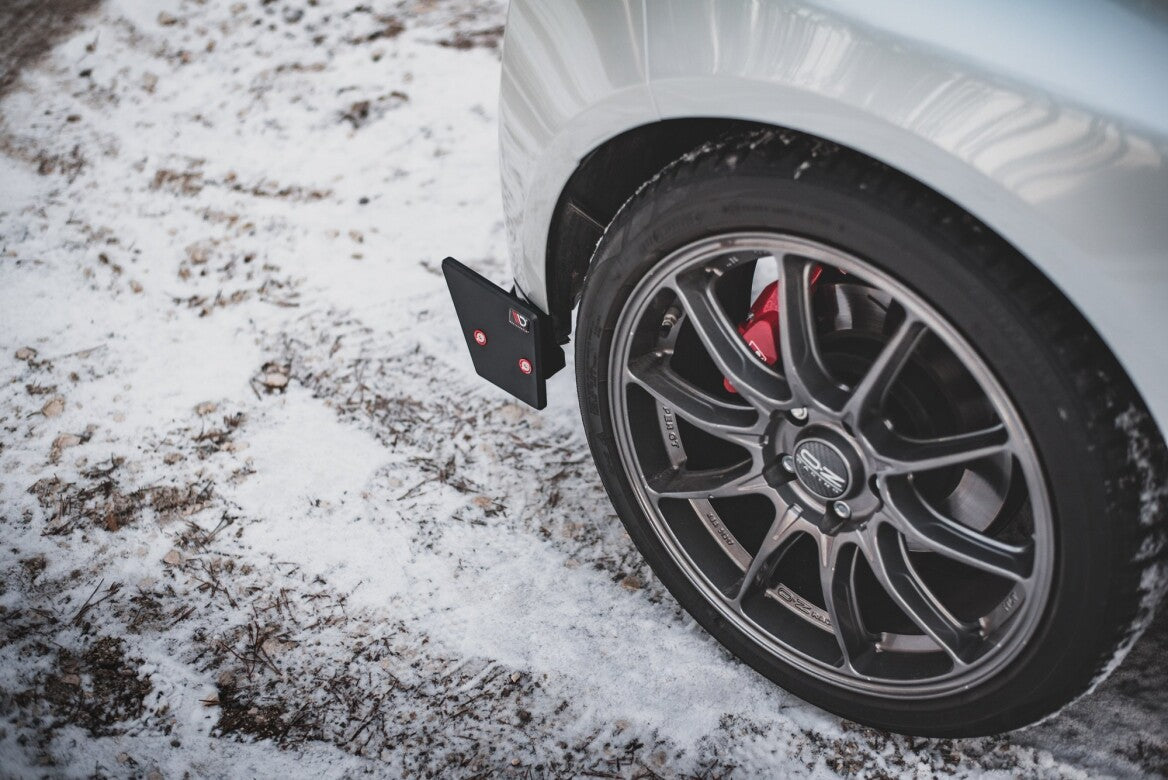 Heck Ansatz Flaps Diffusor V.2 +Flaps für Toyota GR Yaris   Maxton Design