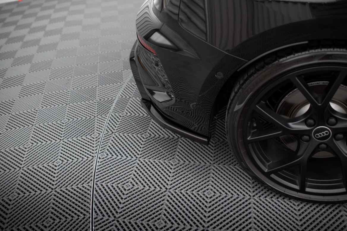 Heck Ansatz Flaps Diffusor V.2 für Audi RS3 Sportback 8Y   Maxton Design