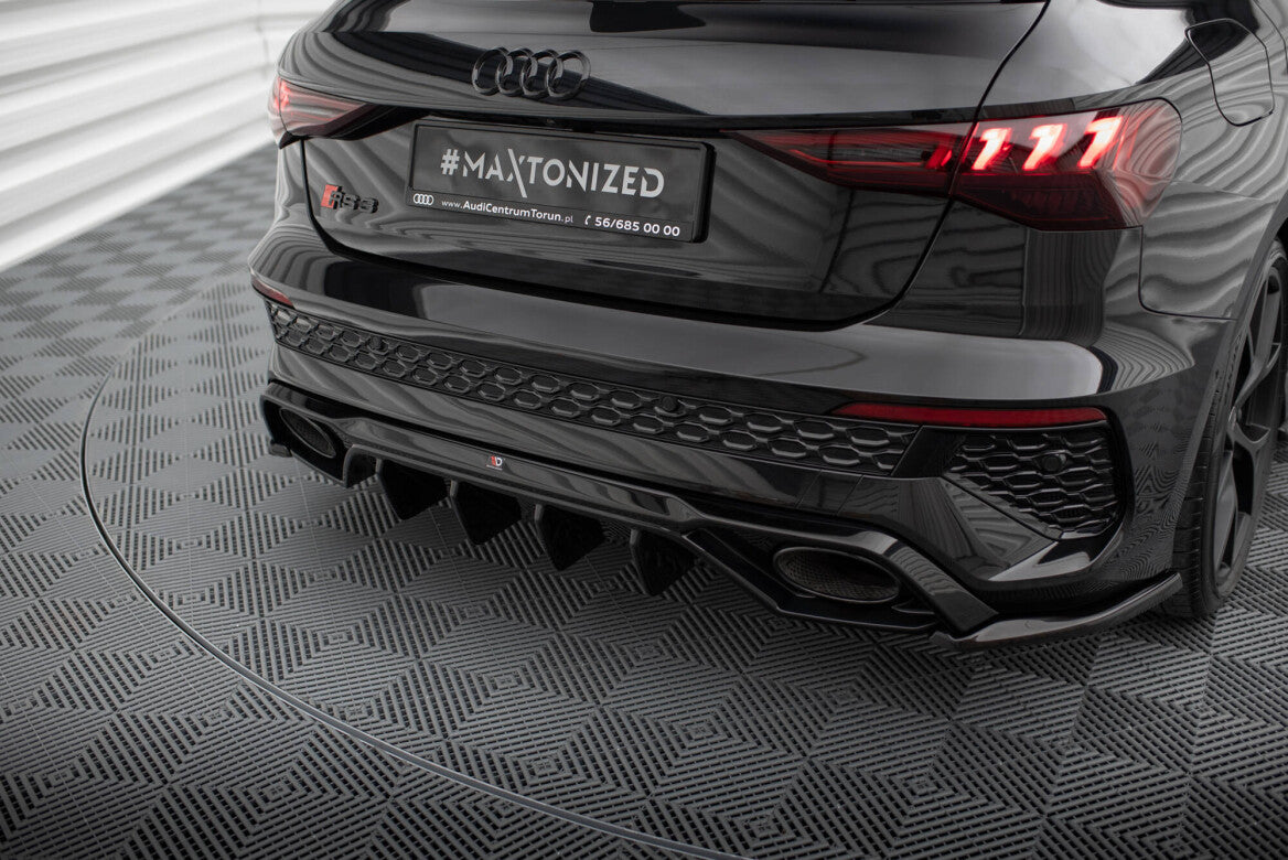 Heck Ansatz Flaps Diffusor V.2 für Audi RS3 Sportback 8Y   Maxton Design