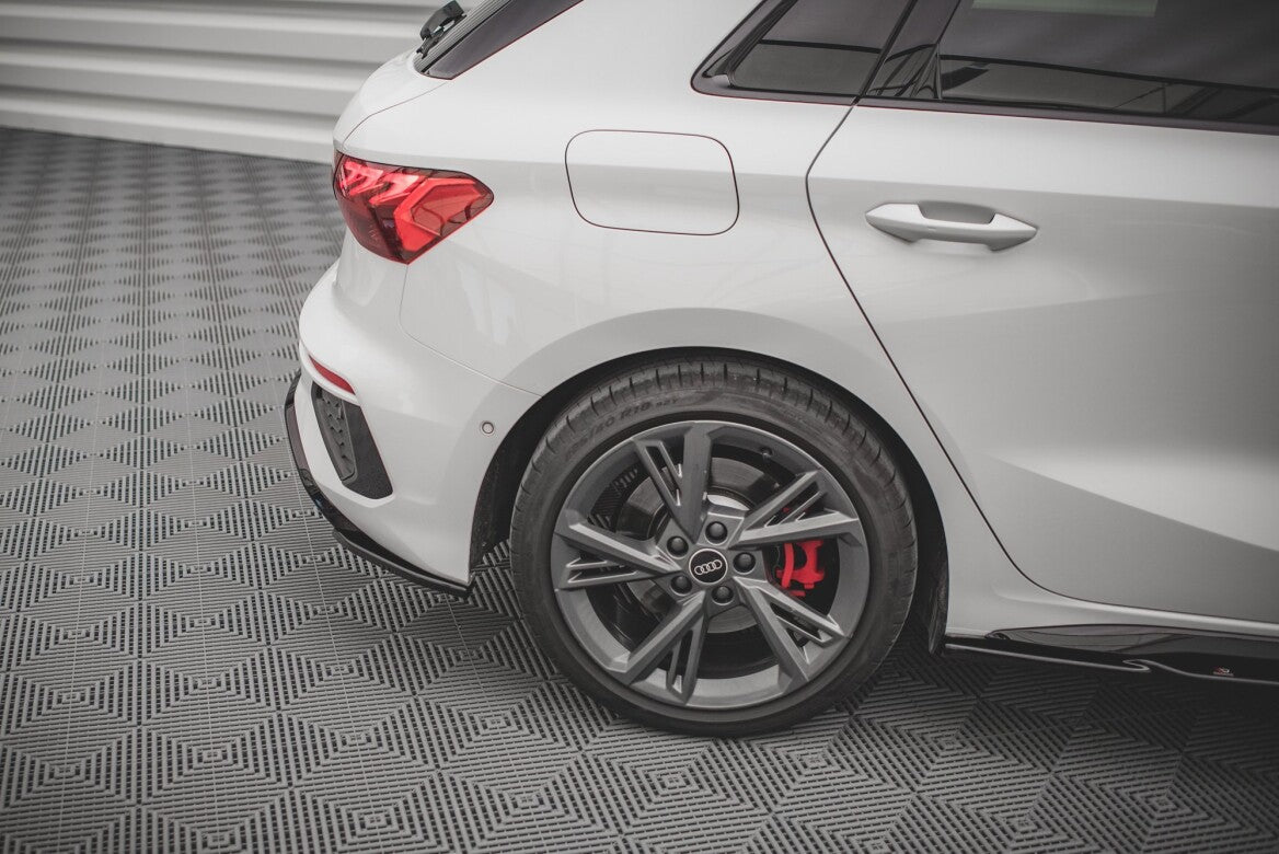 Heck Ansatz Flaps Diffusor V.2 für Audi S3 8Y   Maxton Design