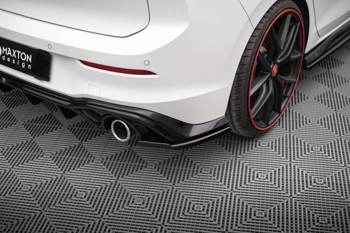 Heck Ansatz Flaps Diffusor V.3 für Volkswagen Golf GTI Mk8   Maxton Design