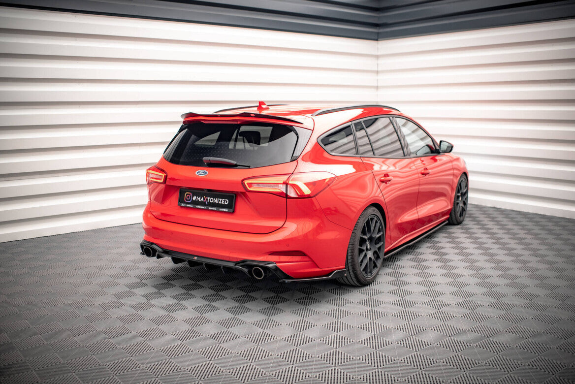 Heck Ansatz Flaps Diffusor V.8 für Ford Focus Kombi ST-Line Mk4   Maxton Design