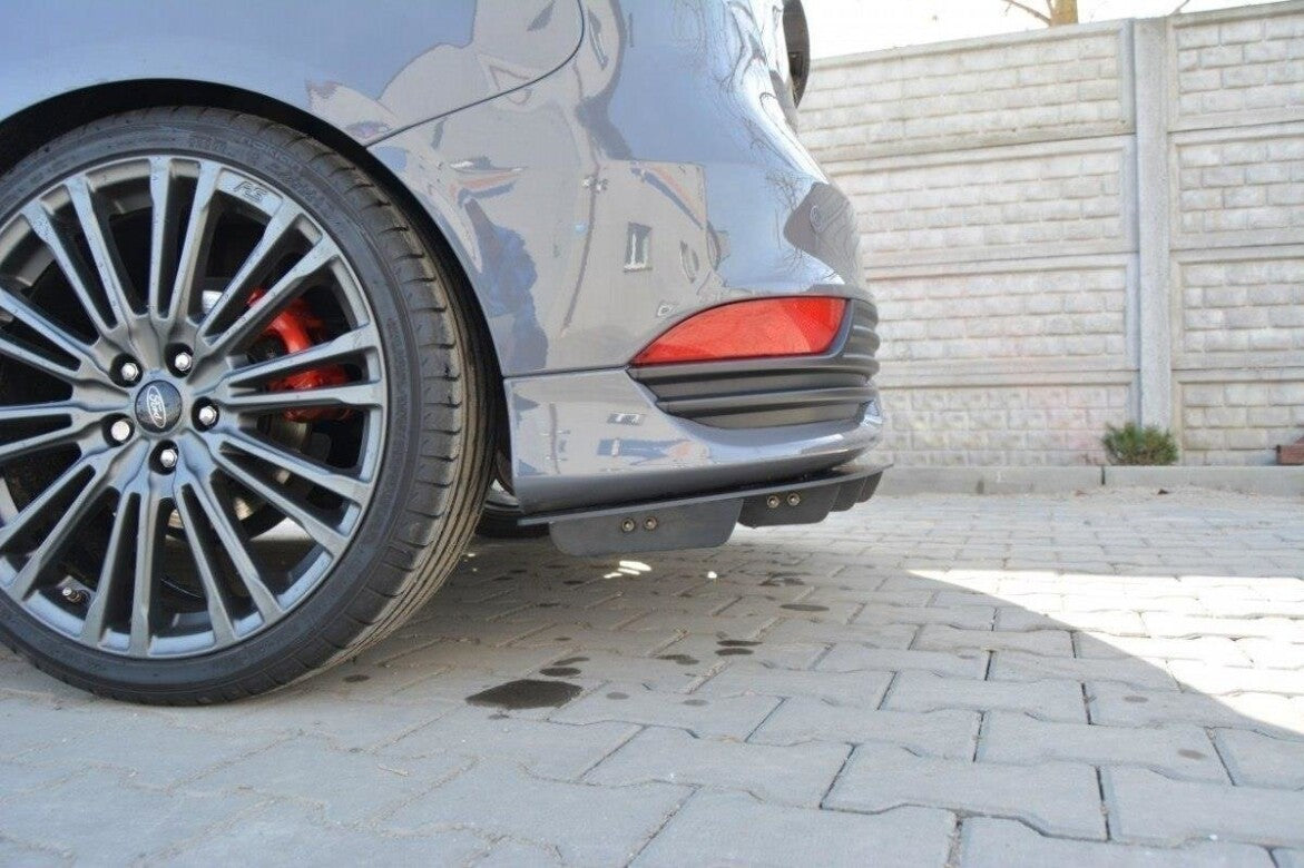 Heckschürze für Ford Focus ST Mk3 FL   Maxton Design