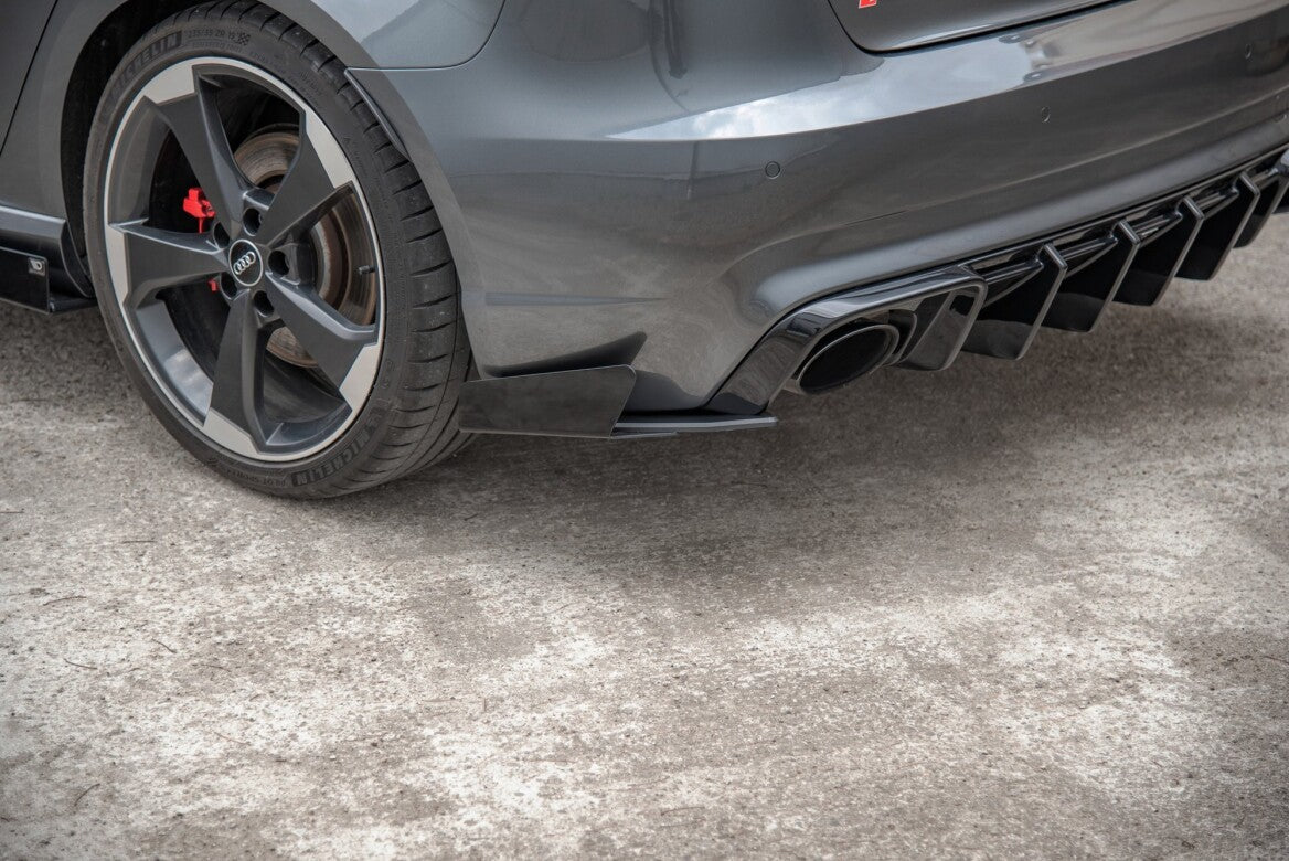 Hintere Seiten Flaps für Audi RS3 8V Sportback   Maxton Design