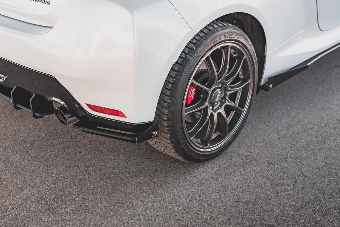 Hintere Seiten Flaps für Toyota GR Yaris   Maxton Design
