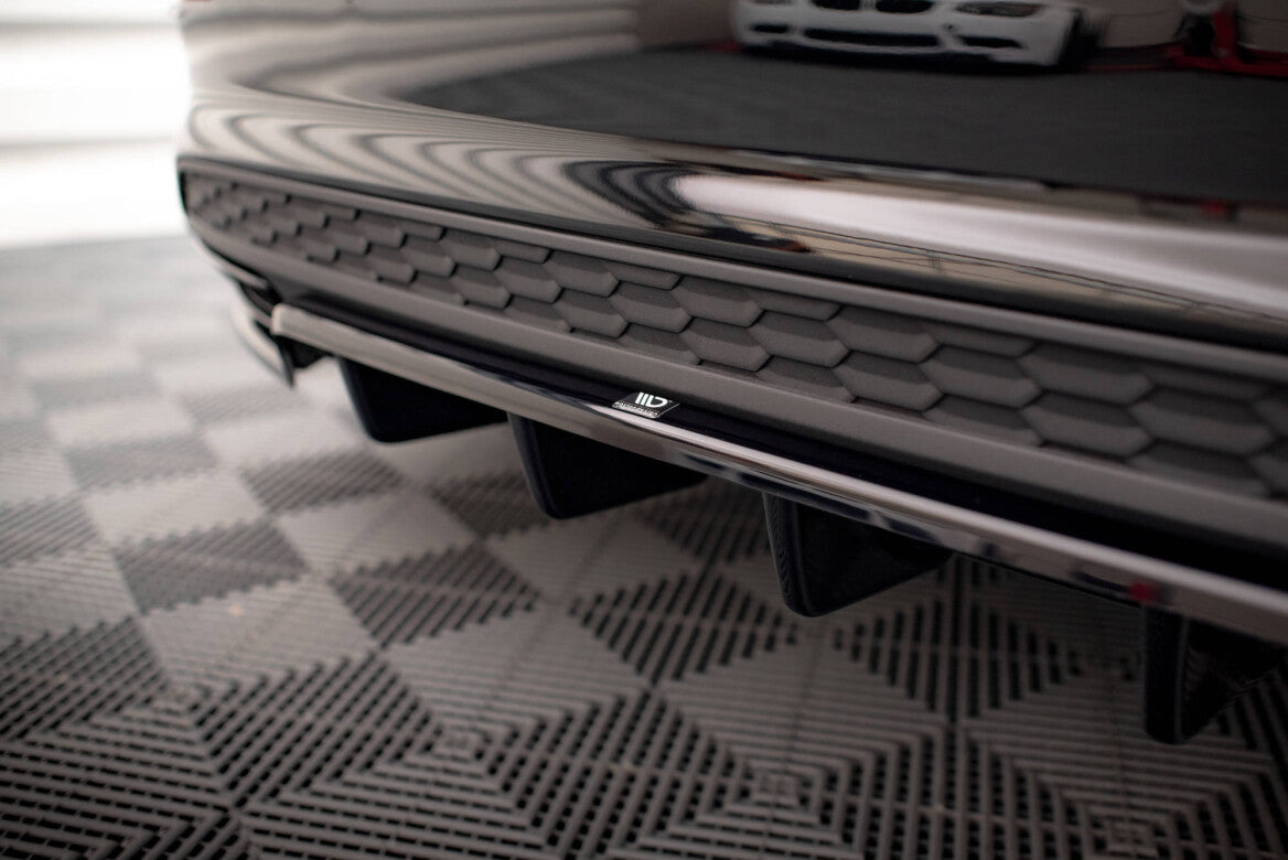 Mittlerer Cup Diffusor Heck Ansatz DTM Look für Audi A3 S-Line Limousine 8Y   Maxton Design