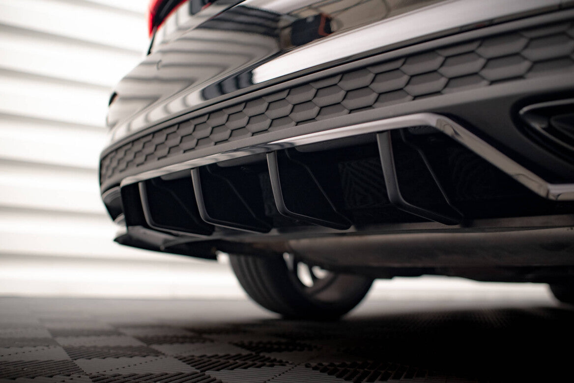 Mittlerer Cup Diffusor Heck Ansatz DTM Look für Audi A3 S-Line Limousine 8Y   Maxton Design