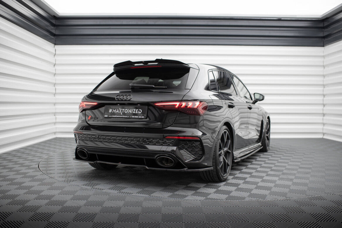 Mittlerer Cup Diffusor Heck Ansatz für Audi RS3 Sportback 8Y   Maxton Design
