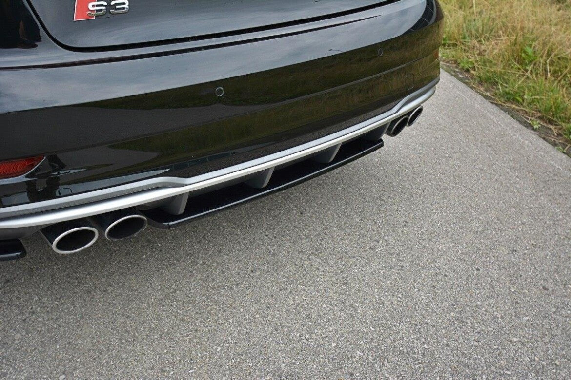 Mittlerer Cup Diffusor Heck Ansatz für Audi S3 8V FL Hatchback / Sportback / Limousine   Maxton Design