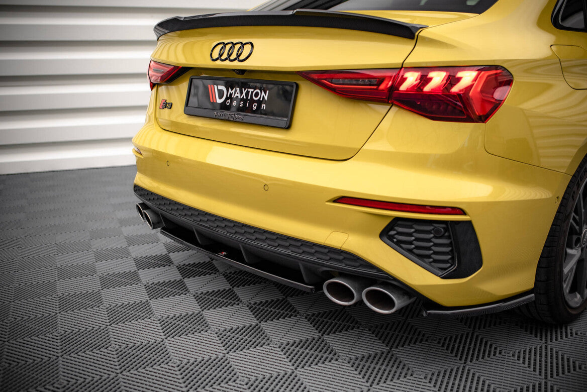 Mittlerer Cup Diffusor Heck Ansatz für Audi S3 Limousine 8Y   Maxton Design