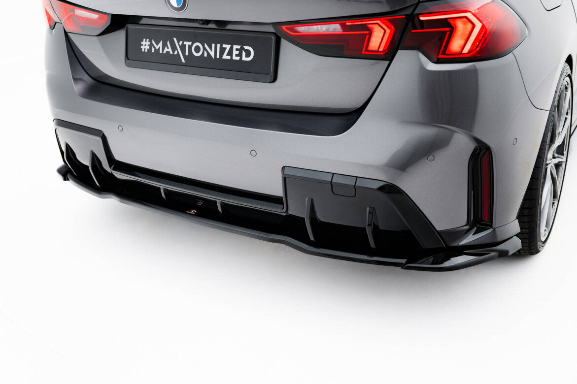 Mittlerer Cup Diffusor Heck Ansatz für BMW 1er M-Paket F70   Maxton Design