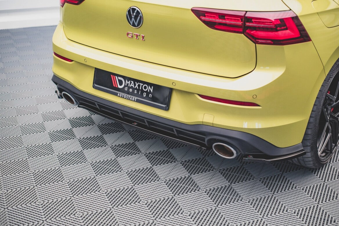 Mittlerer Cup Diffusor Heck Ansatz für VW Golf 8 GTI Clubsport   Maxton Design