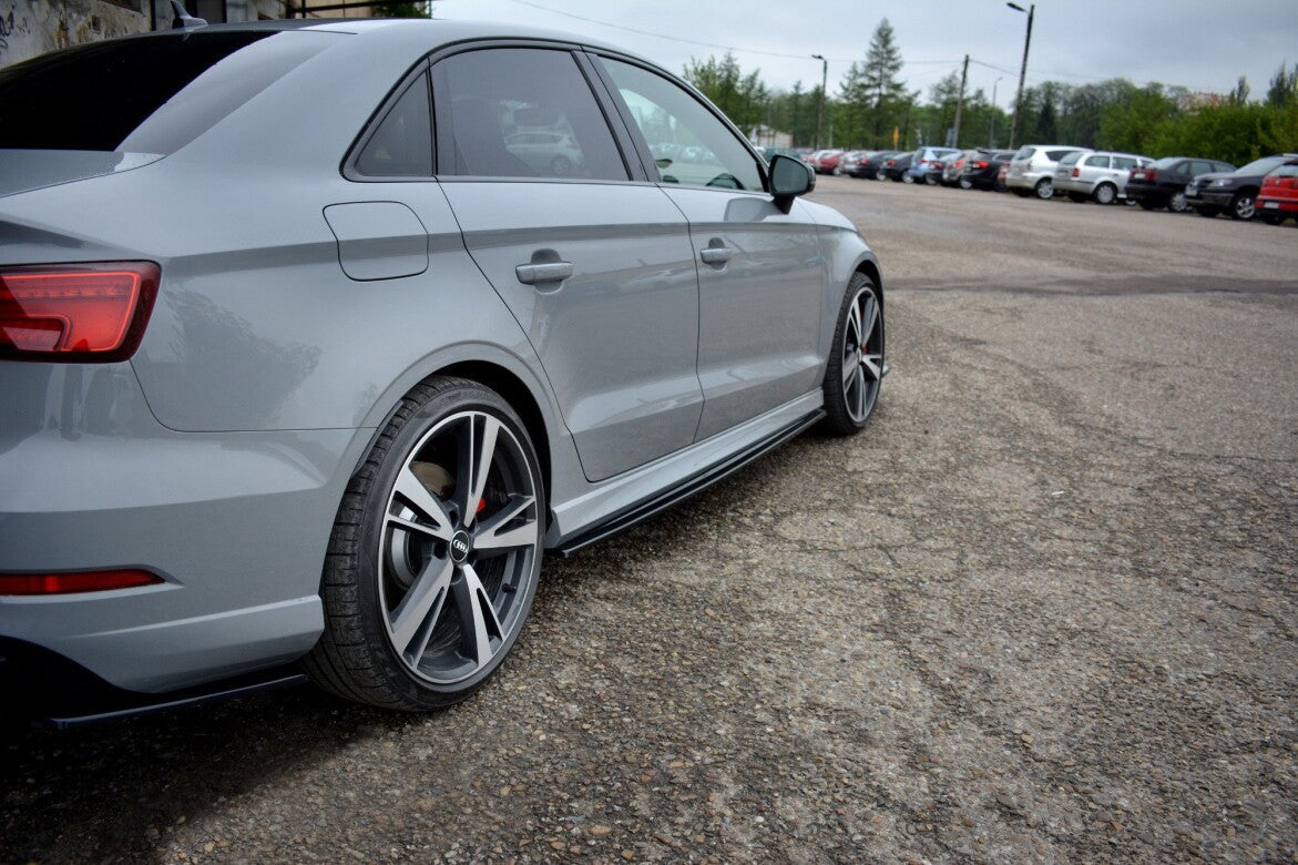 Seitenschweller Ansatz Cup Leisten für Audi RS3 8V FL Limousine   Maxton Design