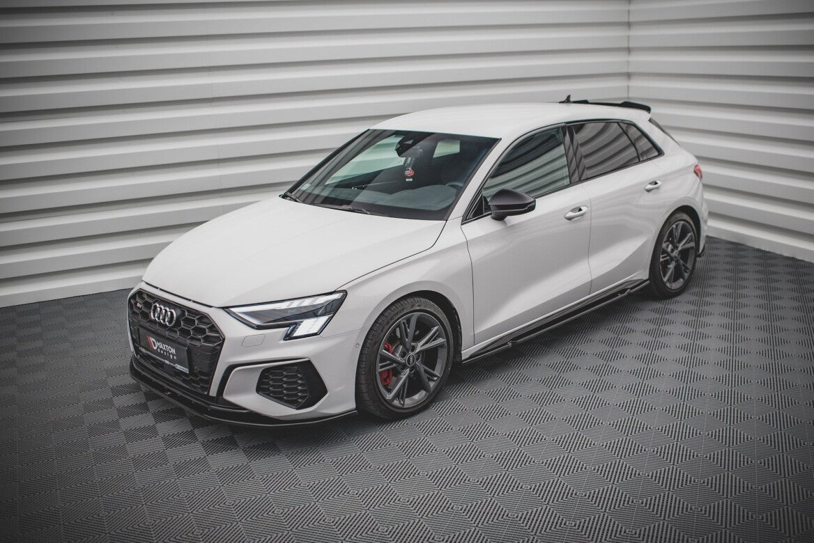Seitenschweller Ansatz Cup Leisten für Audi S3 / A3 S-Line 8Y   Maxton Design