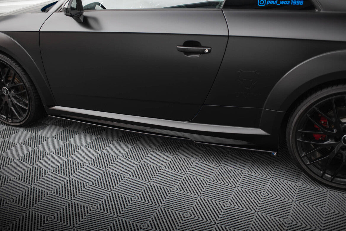 Seitenschweller Ansatz Cup Leisten für Audi TT S / TT S-Line 8S FL   Maxton Design