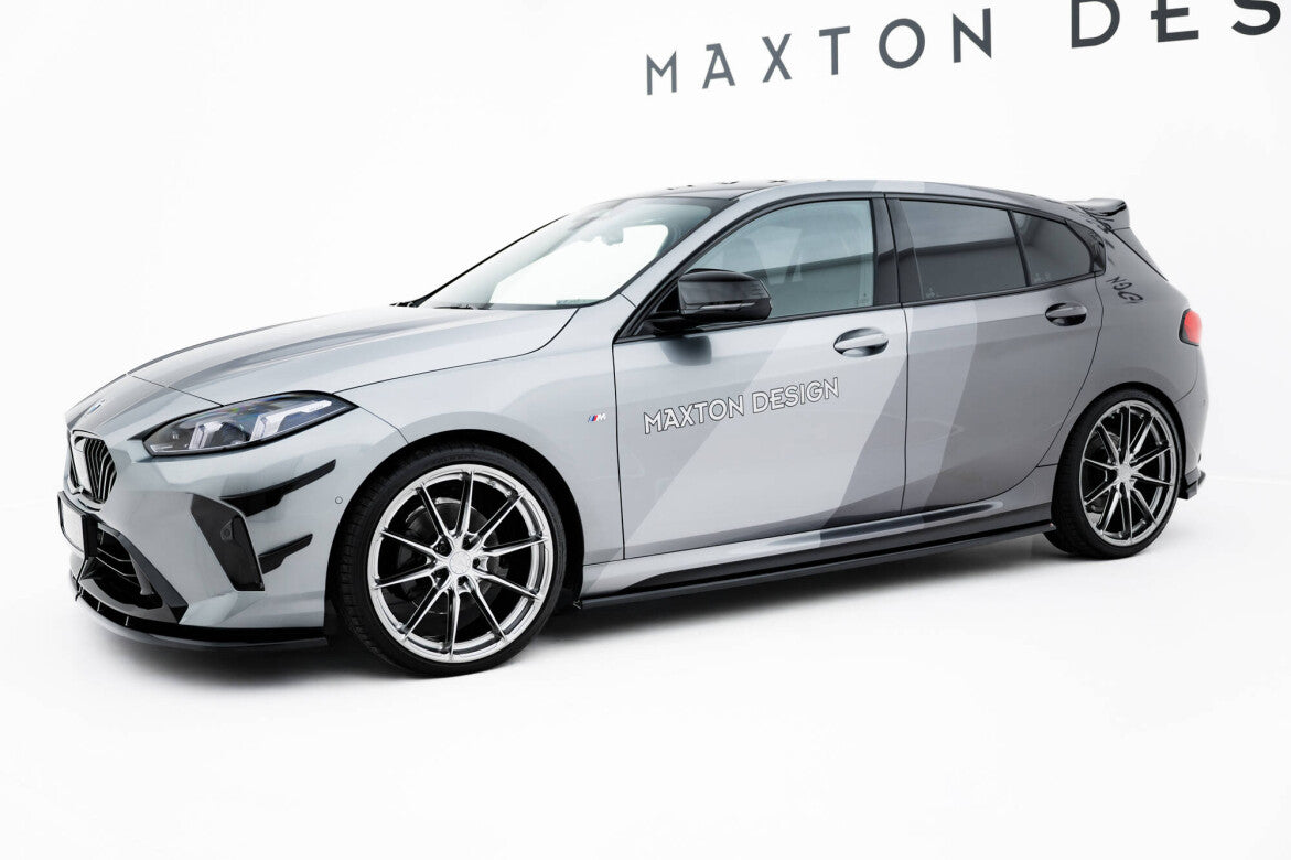 Seitenschweller Ansatz Cup Leisten V.1 für BMW M135i / 1 M-Paket F70   Maxton Design