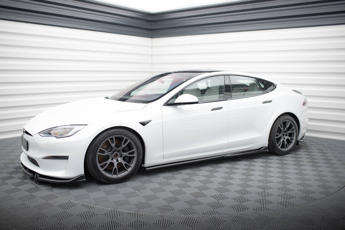 Seitenschweller Ansatz Cup Leisten V.1 für Tesla Model S Plaid Mk1 FL   Maxton Design