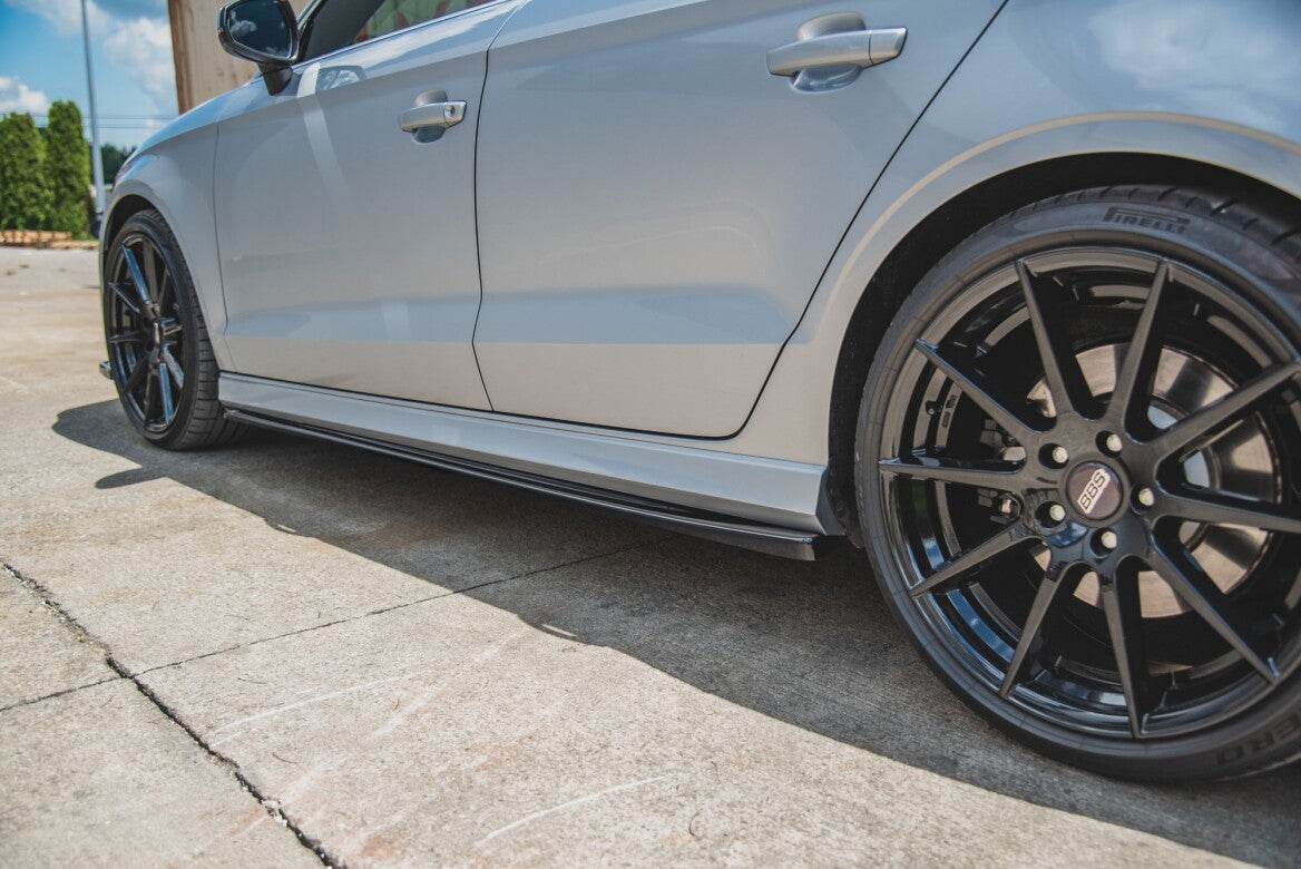 Seitenschweller Ansatz Cup Leisten V.2 für Audi S3 / A3 S-Line Limousine 8V Facelift   Maxton Design