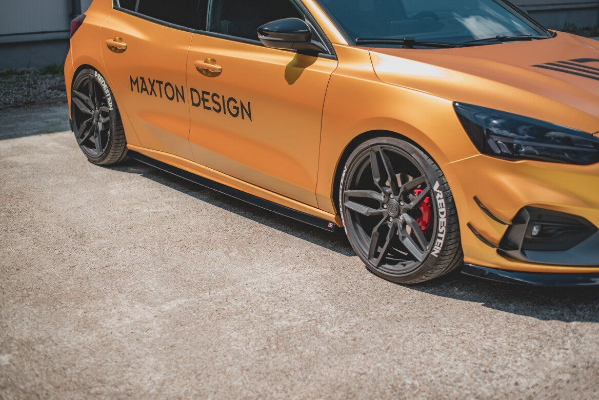 Seitenschweller Ansatz Cup Leisten V.5 für Ford Focus ST / ST-Line Mk4   Maxton Design