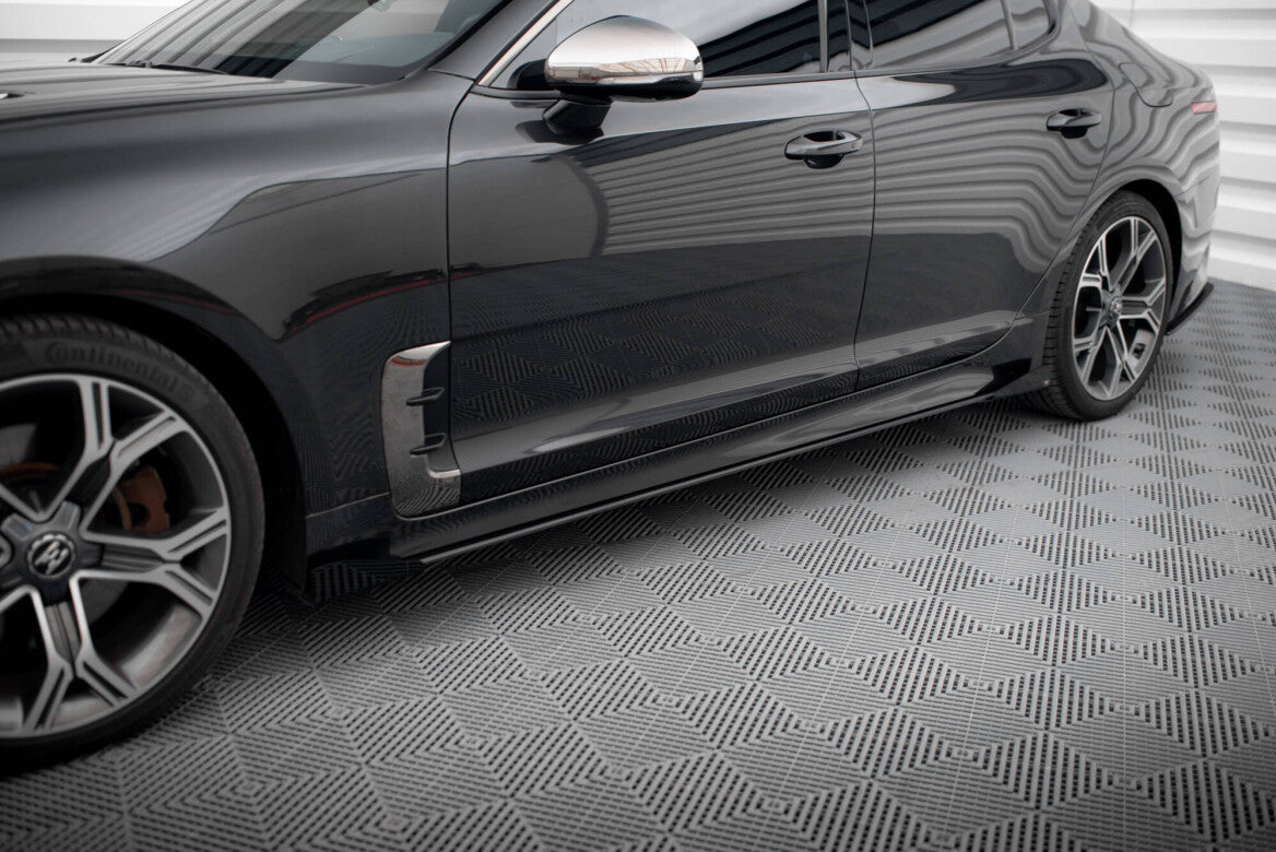Seitenschweller Flaps für Kia Stinger GT / GT-Line   Maxton Design