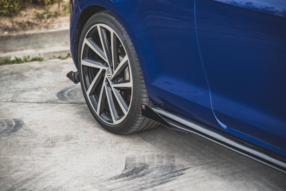 Seitenschweller Flaps für VW Golf 7 R / R-Line Facelift   Maxton Design