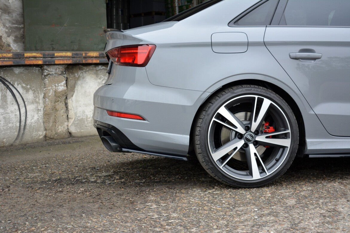Splitter / Heck Ansatz Diffusor für Audi RS3 8V FL Limousine   Maxton Design