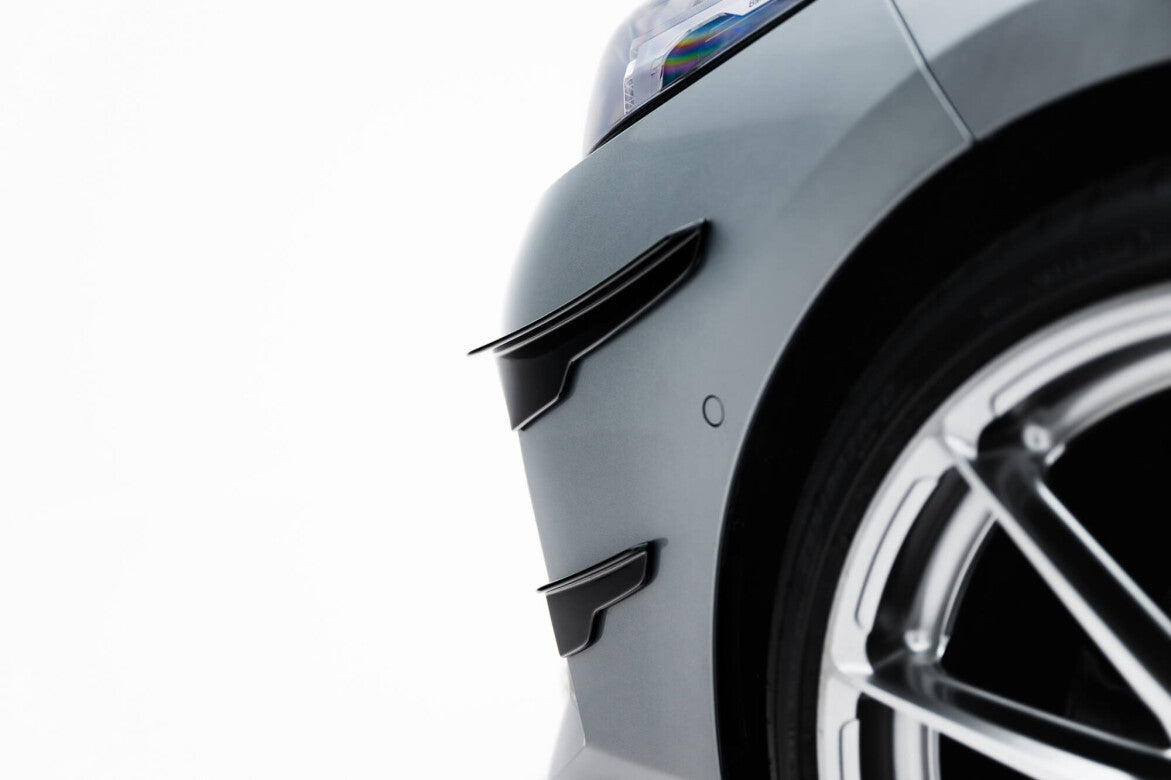 Stoßstangen Flaps Wings vorne Canards für BMW M135i F70   Maxton Design