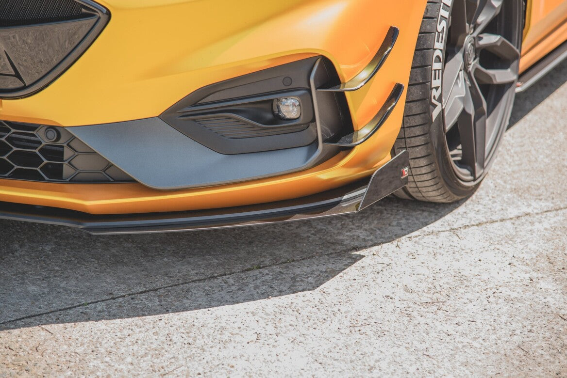 Street Pro Front Stoßstangen Flaps für Ford Focus ST / ST-Line Mk4 Flaps   Maxton Design