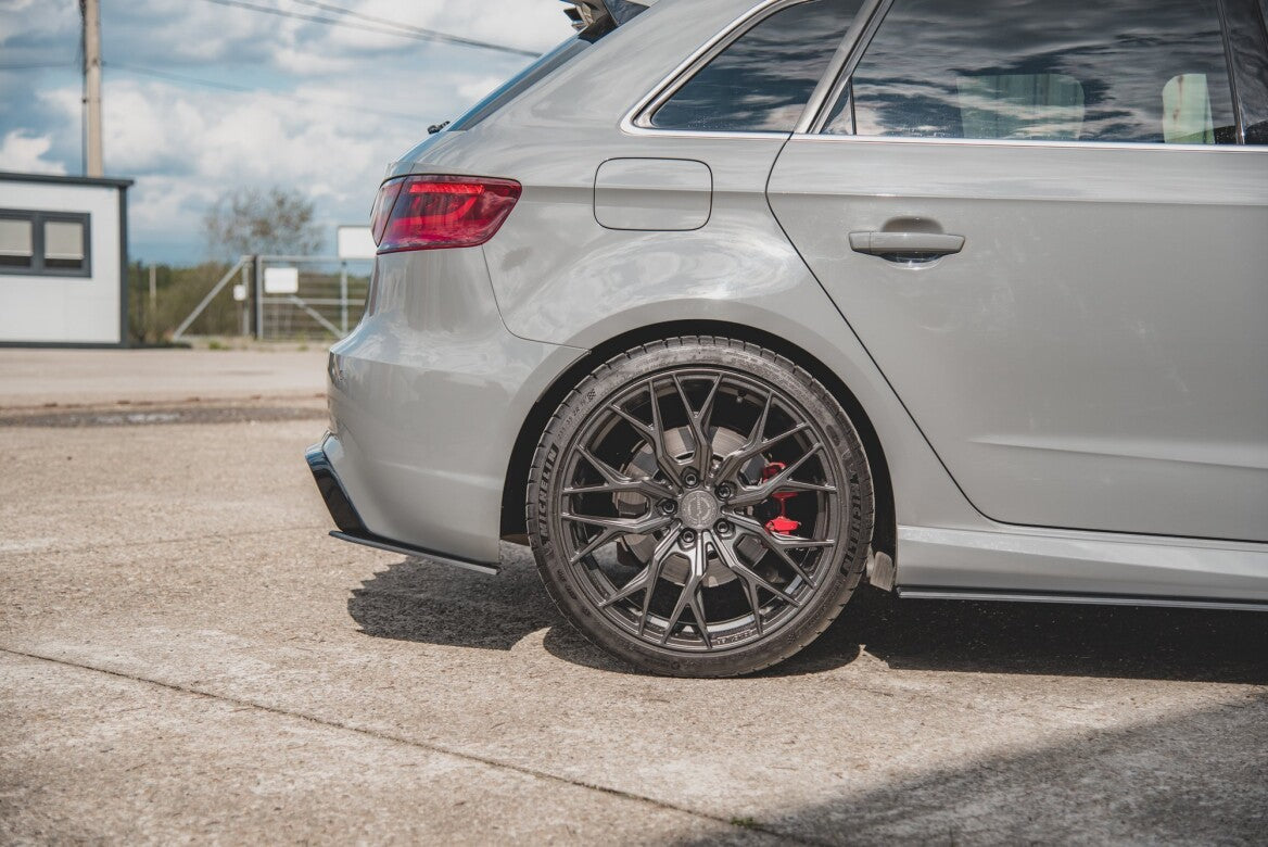 Street Pro Heck Ansatz Flaps Diffusor für Audi RS3 8V Sportback   Maxton Design