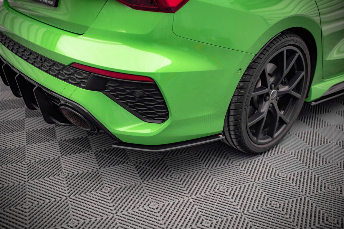 Street Pro Heck Ansatz Flaps Diffusor für Audi RS3 Limousine 8Y   Maxton Design